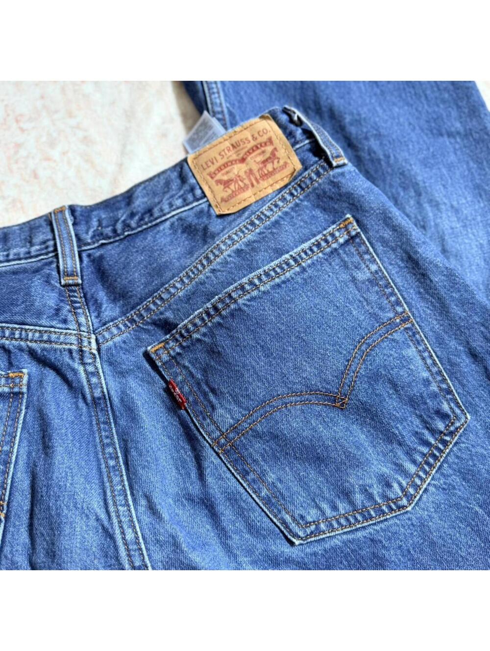 Levi’s Low Pro Straight Jeans Size 31